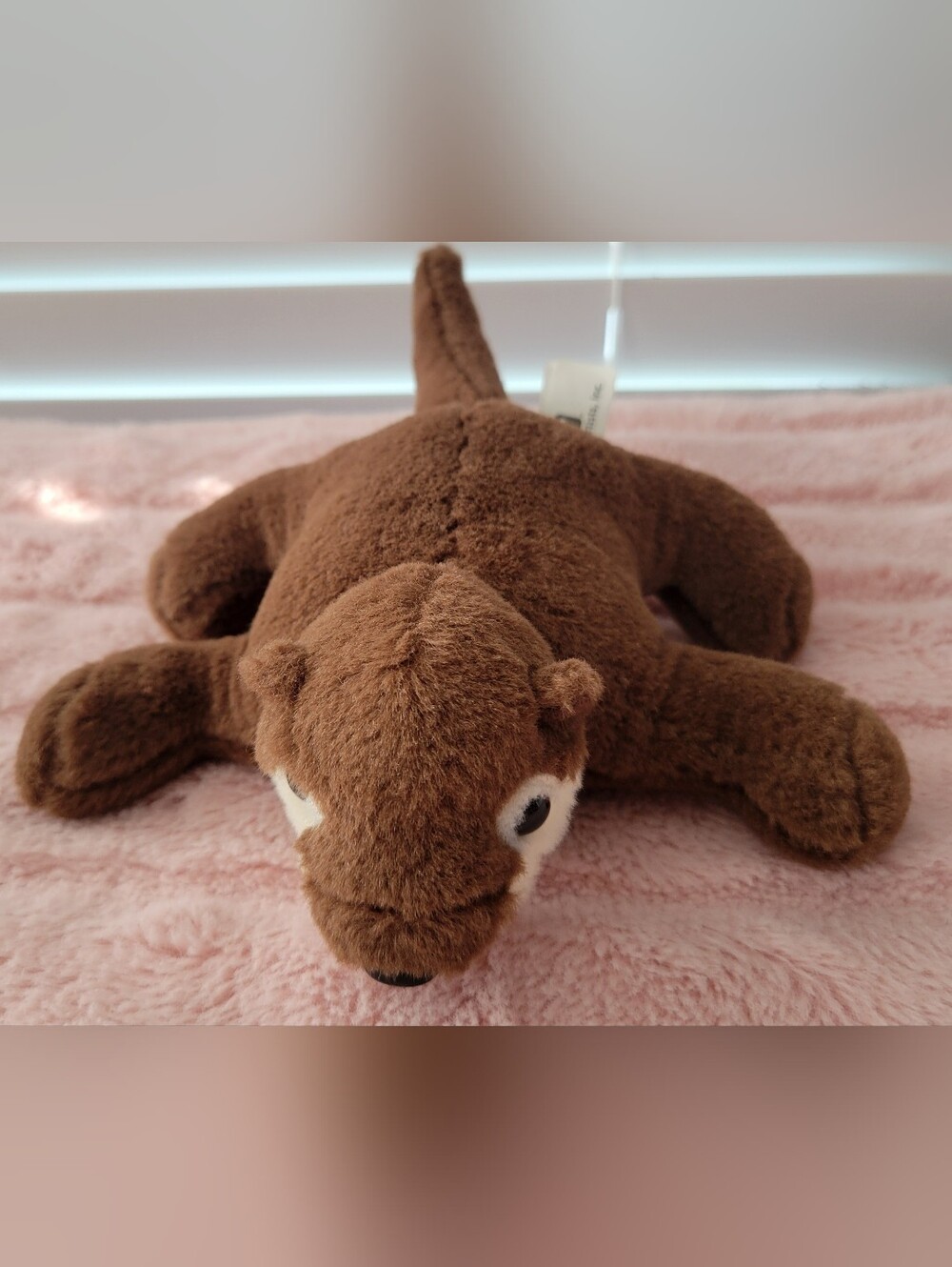 Wildlife Artists Brown Plush River Otter Toy Finger Puppet